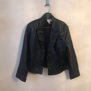 Croft and Barrow women’s leather jacket. M